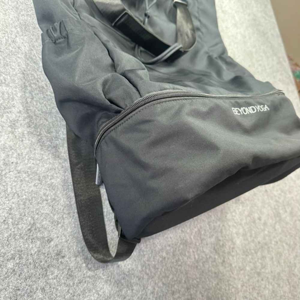 Beyond Yoga Black Nylon Drawstring Backpack Gym Bag with Shoe Compartment - Picture 5 of 7